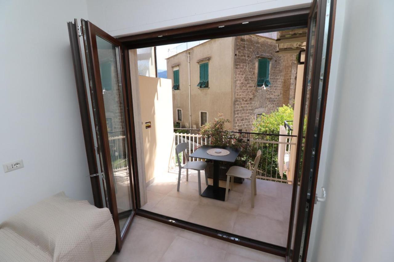 Guest House Rione Cappuccini Sant'Agnello Exteriör bild